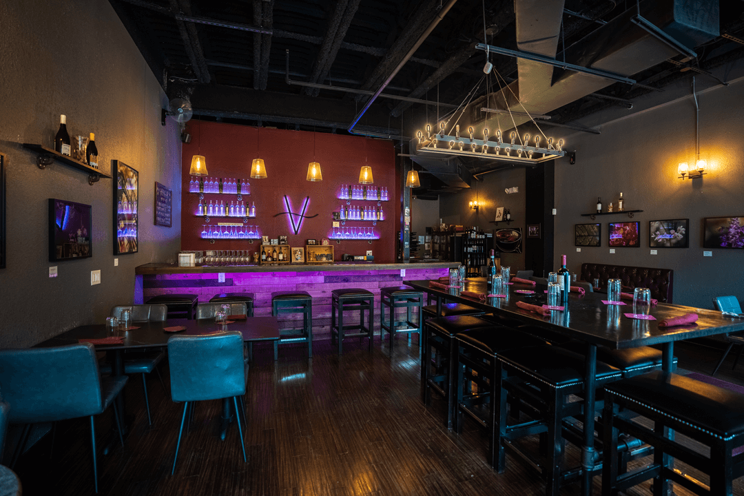 Vinia Wine and Kitchen lobby